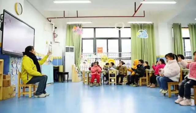 以资源供应和师资建造为双引擎为破解教育均衡难题注入新动能