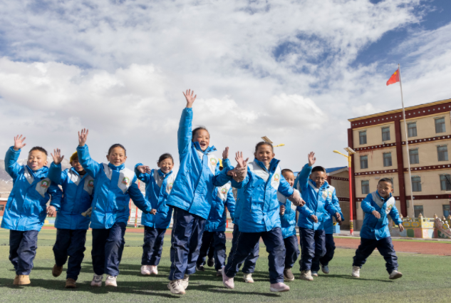 全程跟听课复盘重难点给出改善清单协助年青教师快速站稳讲台 全程跟听课复盘重难点给出改善清单协助年青教师快速站稳讲台